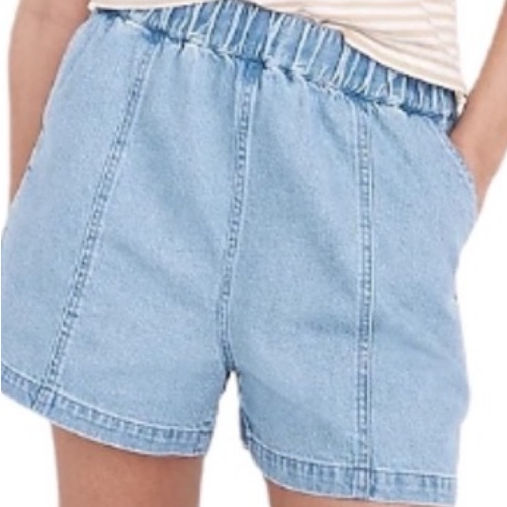 Madewell Women's Light Blue Denim Shorts, Size L